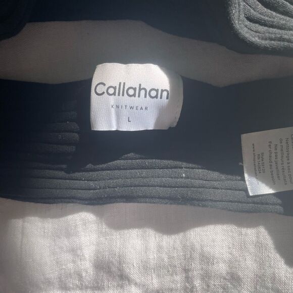 Callahan Black Halter Crop Top - Picture 4 of 5